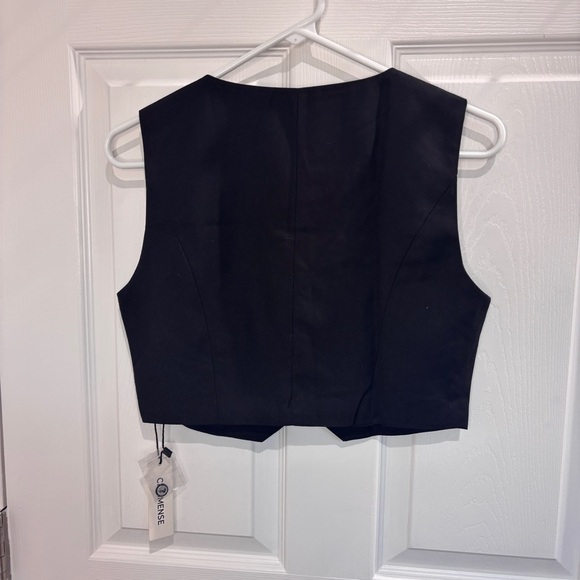 Commense Black Vest - Picture 2 of 4